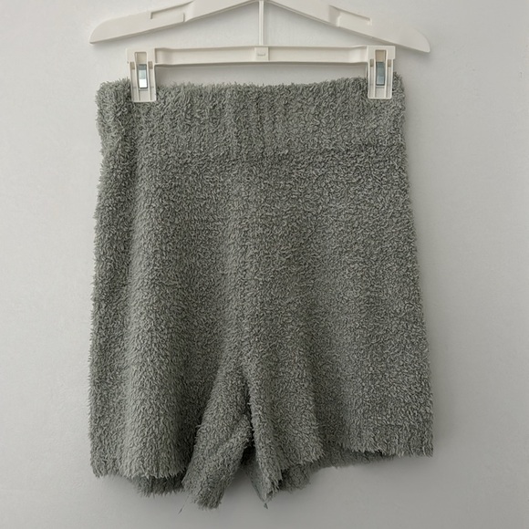 SKIMS Cozy Short Size S/M - Picture 2 of 3
